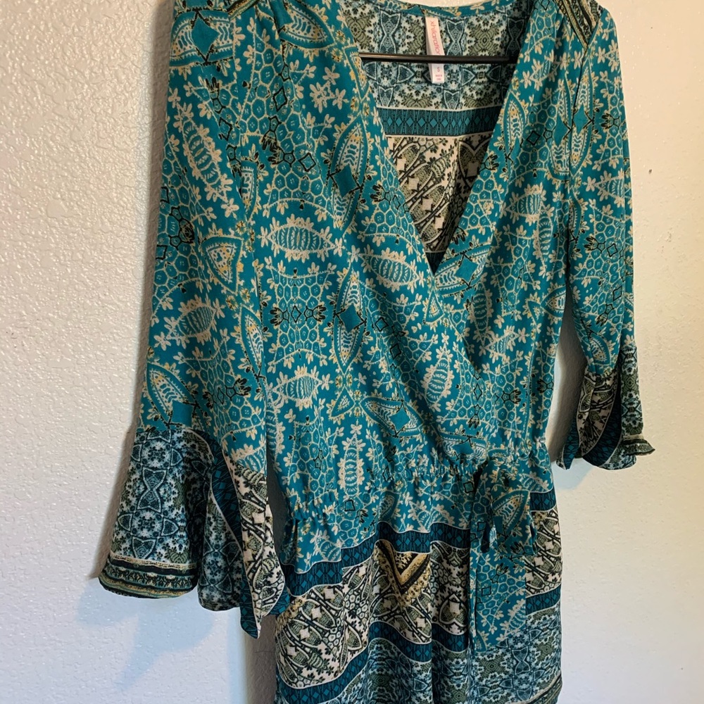Blue Pattern Romper S - Picture 2 of 3